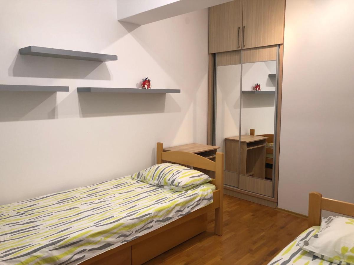 Apartment Marina Бар Екстериор снимка